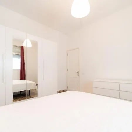 Alcaravaneras Urban Flat Apartment
